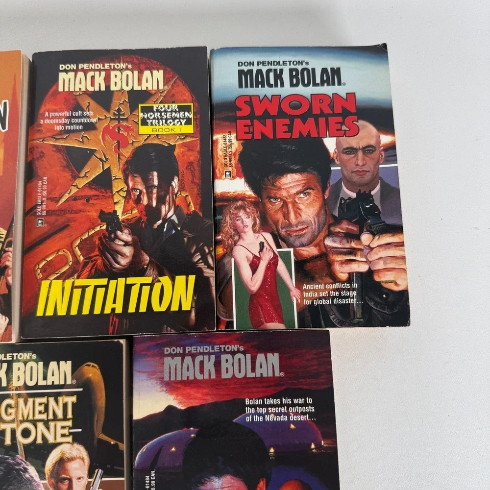Lot‎ of 5 Mack Bolan Paperbacks - Don Pendleton